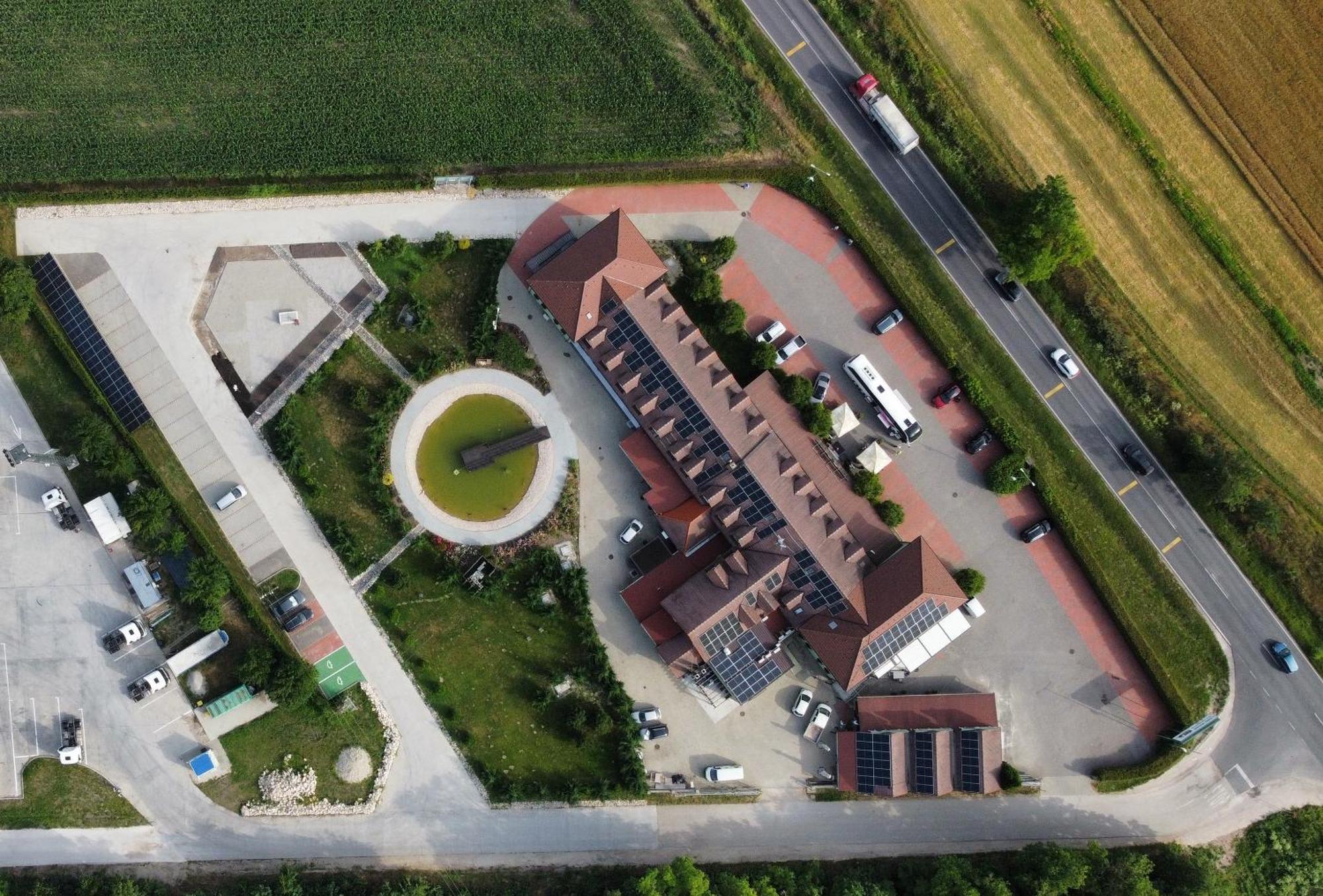 Land-Plan Hotel Toltestava 외부 사진